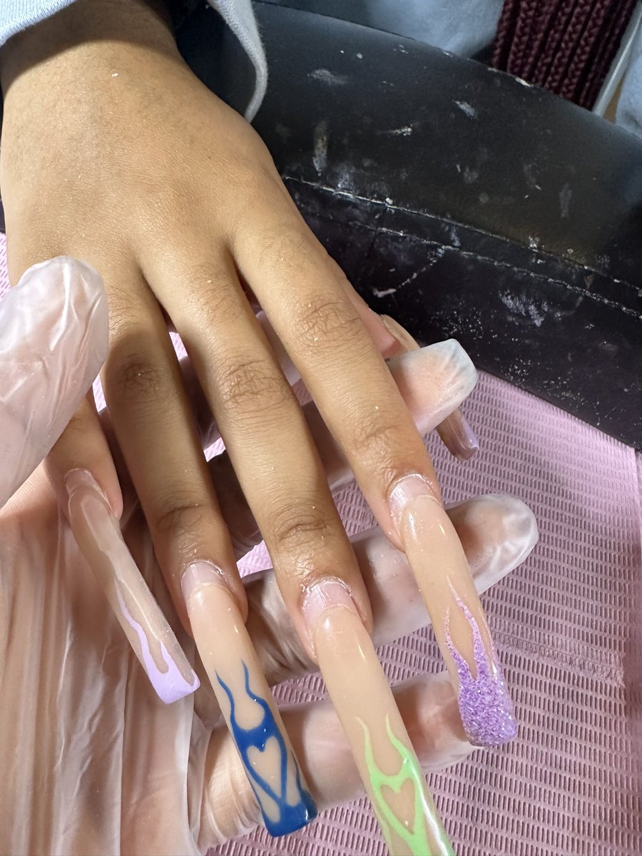 Before Pic🫶🏽And That’s a 2 MONTH fill in on Extendos y’all🥹