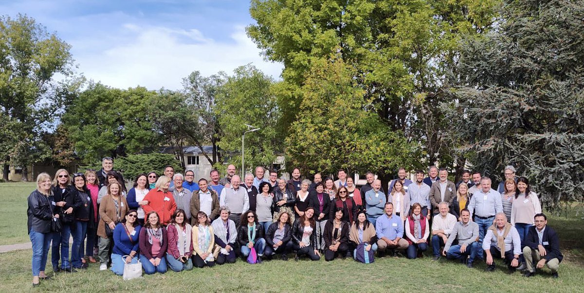 DptoUnlar's tweet photo. 🔺1ra Reunion Nacional de AUDEAS (Asociación Universitaria de Educación Agropecuaria Superior) | Universidad Nacional de La Pampa:

+ Info. https://t.co/Vj67OcxwaX

🔺Vinculación entre las Instituciones Universitarias https://t.co/NPxbUUV0MC