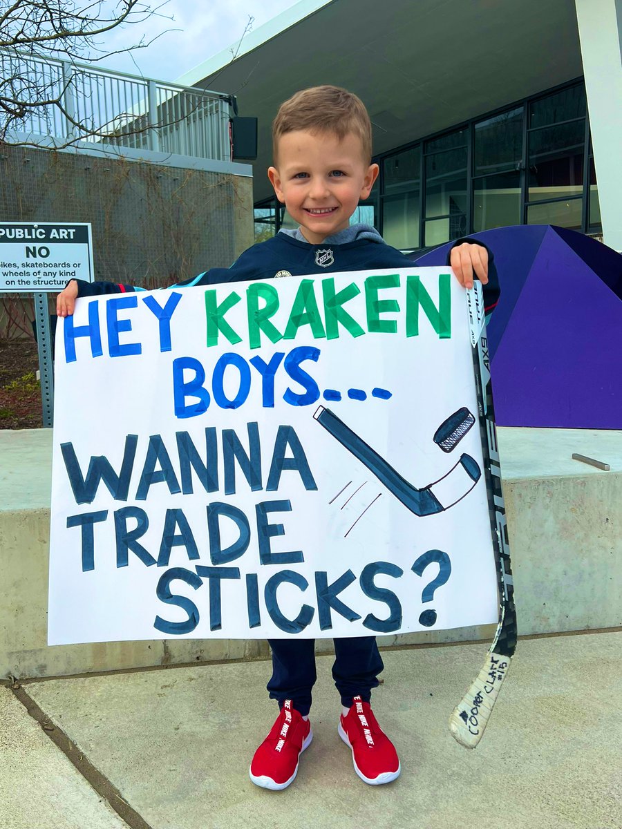 MrsJClarky's tweet image. Hey @SeattleKraken boys… wanna trade sticks? #seakraken #ministick #nhl #fanappreciation