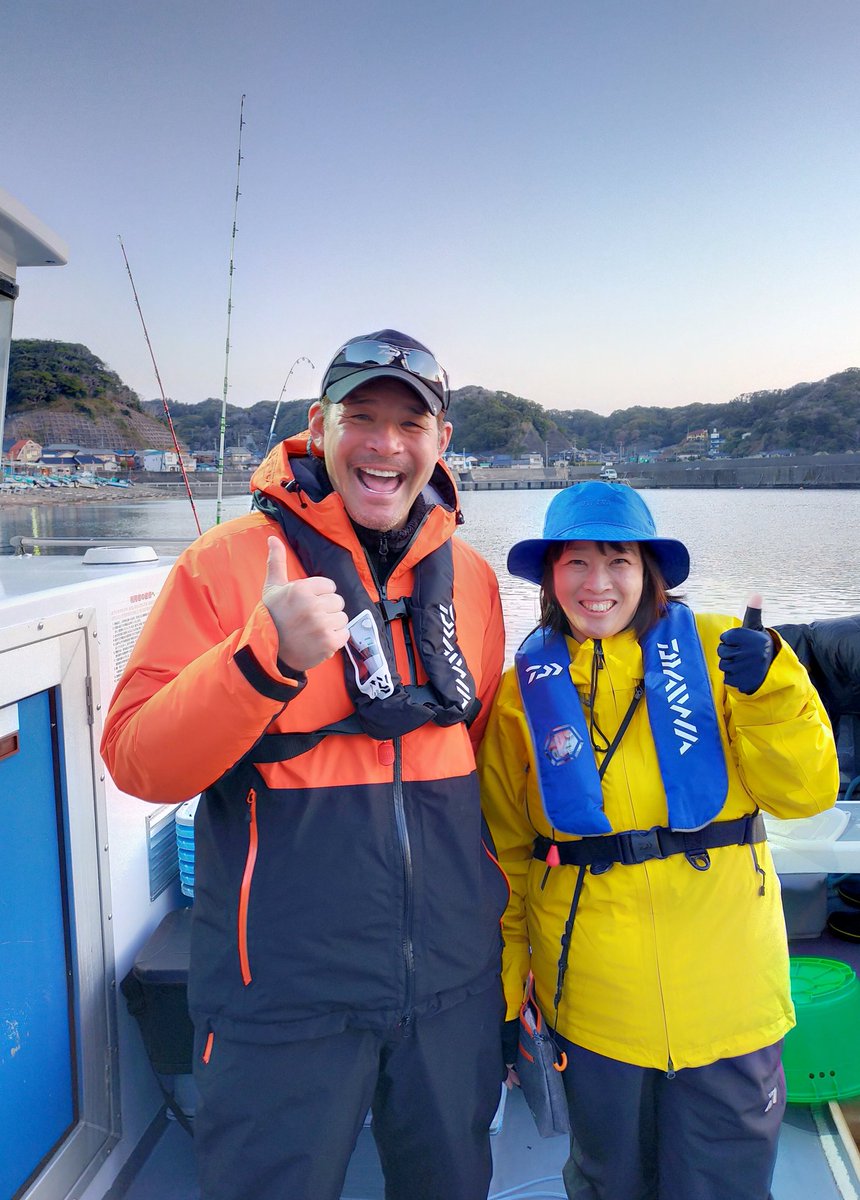 MASU0481's tweet image. 本日から発売のつり情報さんに、
先月行った釣行が載っています✨
照英さんに会えて、一緒に釣りをする✨夢が叶い、とても楽しくて幸せな時間でした✨

つり情報さま✨ご担当者さま
撮影してくださったみなさま✨

本当にありがとうございました✨✨✨
　　
ぜひご覧いただけたら嬉しく思います🍀