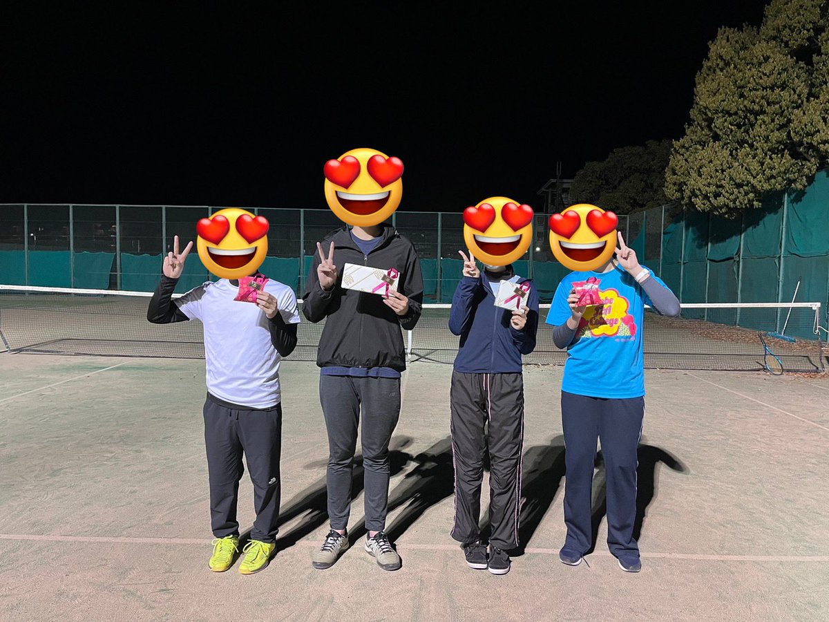 昨日は13人の新入生が勧誘に来てくれました✨
ハイレベルな的当てゲームを制した4人が景品を獲得しました👏
昨日は来てくれてありがとう☺️
本日・17(月)・18(火)・20(木)もまだまだ空きがあるのでご連絡お待ちしています！本日飛び込み参加も大歓迎😉
土日のイベントもお待ちしています！！