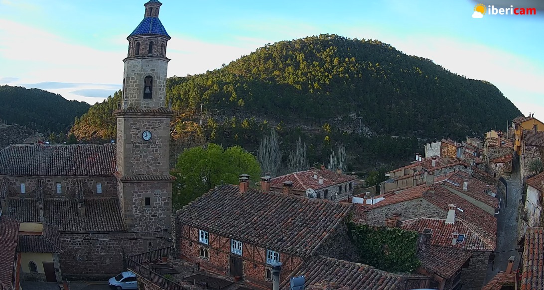 ibericam's tweet photo. Buenos días desde #CabradeMora #Sauca #Albentosa #SanAgustin Amanecemos con nubes altas y temperaturas entre los -1ºC y +5ºC
@ElTiempoes @ElTiempo_tve @eltiempo_atv
@tiempobrasero @lasextameteo @AEMET_Aragon
@ElTiempoA3 @Valencia_WX @GudarJavalambre
@TurismoAragon https://t.co/MyqzUYryQ6
