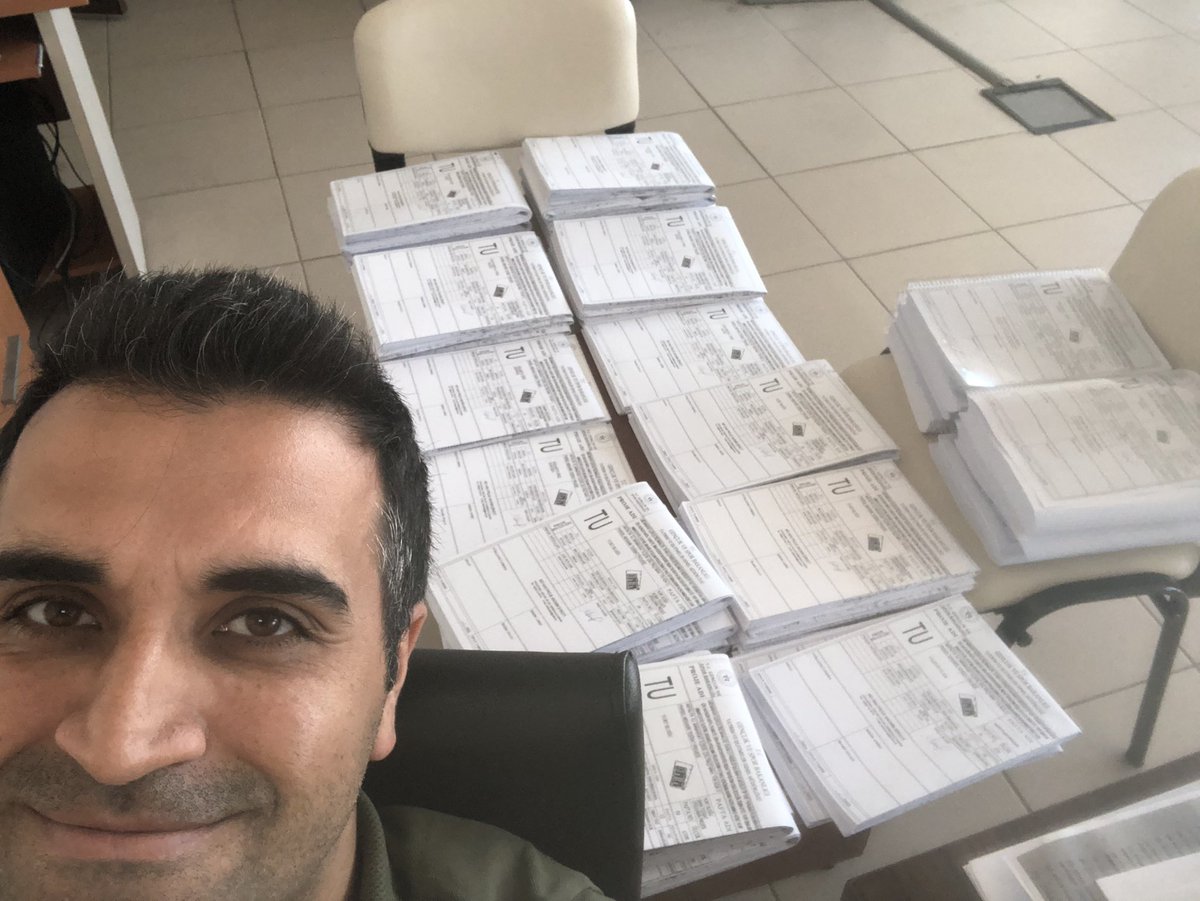 turansevim's tweet photo. #KamuMuhendisi çalışıyor https://t.co/kSWRN5qAZd
