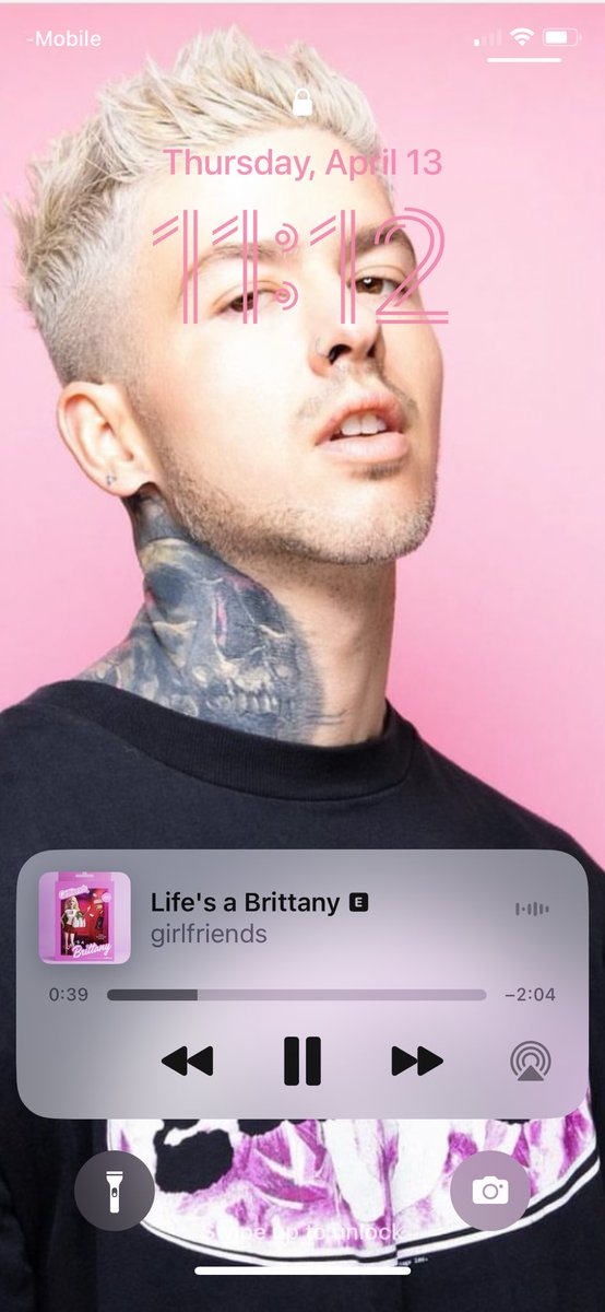 Moreno_coronak's tweet photo. @travismills 😍😍😍😍😍😍 @girlfriendsxo 🖤🖤🖤🖤🖤🖤🖤🖤🖤🖤 this song 🔁 https://t.co/JU9HAW2QRG