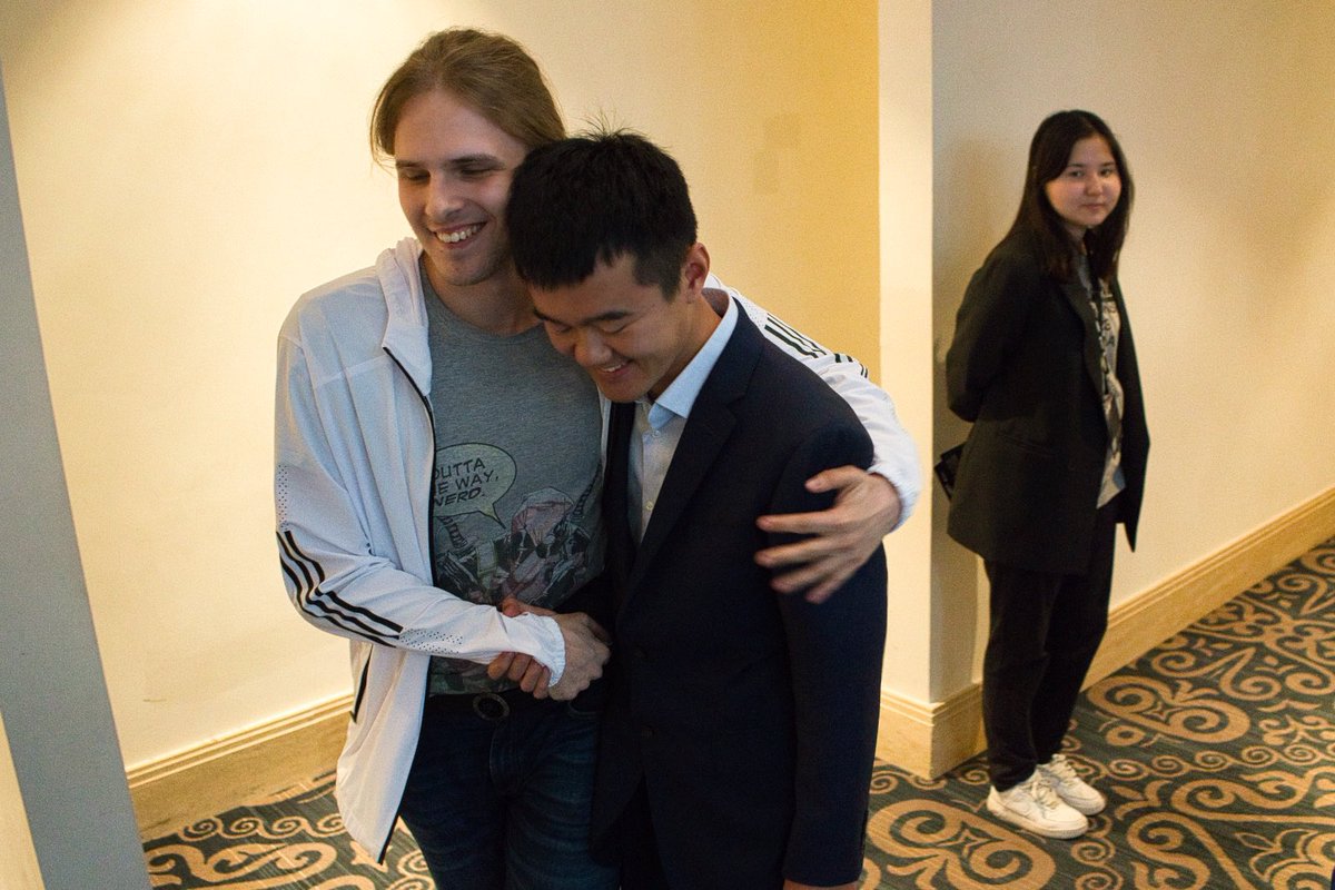 photochess's tweet photo. This is too wholesome I can’t #NepoDing https://t.co/8TvEA0dXdC