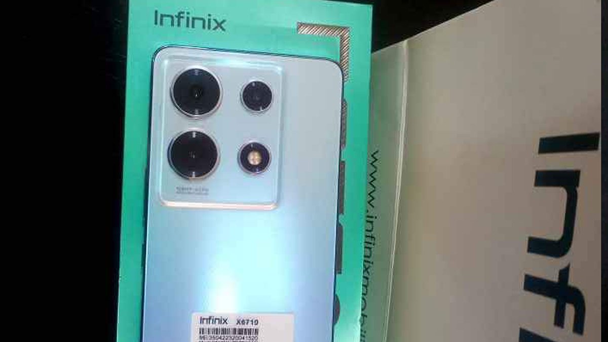 gizmochina's tweet image. Infinix Note 30 VIP live shots, key specifications tipped, expected to launch by April end

#Infinix #InfinixNote30VIP #Dimensity8050

Image Source: NewzOnly.com

gizmochina.com/2023/04/14/inf…