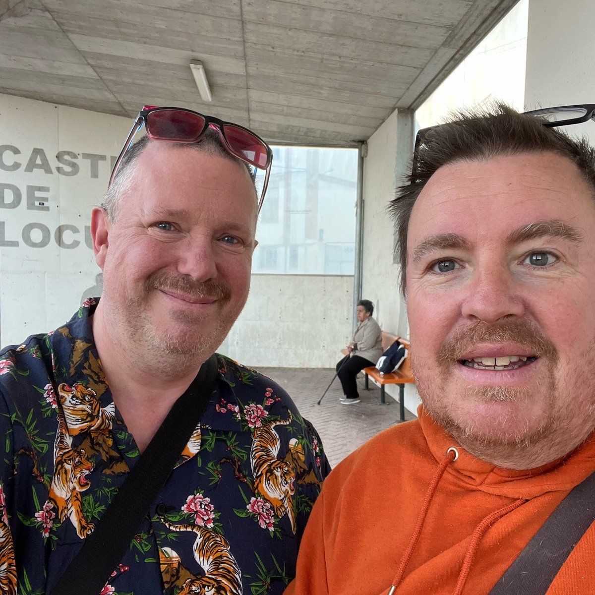 TheBigGayAl's tweet image. Bus trip! #CastilloDeLocubin to #WhoKnowsWhere