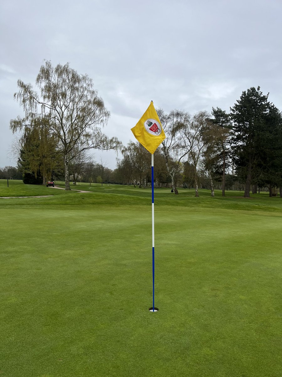 GolfGeek6's tweet image. Super feedback on this years pin choice from the membership. 

@BCFC side of town certainly happier. 

Thanks to @MR_Amenity_Ltd @ParAideRob @ParAide for supplying.