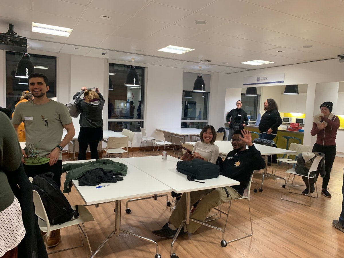 codebarGlasgow's tweet photo. What a fantastic workshop at @jpmorgan Glasgow last night! Thanks to all who joined! See you next time!
#Diversity #volunteer #tech #javascript #Python #Java https://t.co/Sy1NHWPEA0