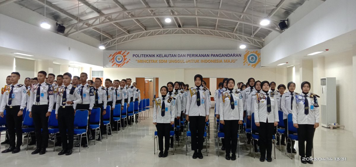 pkp_pangandaran's tweet image. Kegiatan pembukaan pembekalan PKL 1 PKPP taruna/i Madya di aula Lt. 3 Gedung Rektorat
@kkpgoid 
@brsdm_kp 
@pusdikkp 

#PKPP
#politeknikkppangandaran