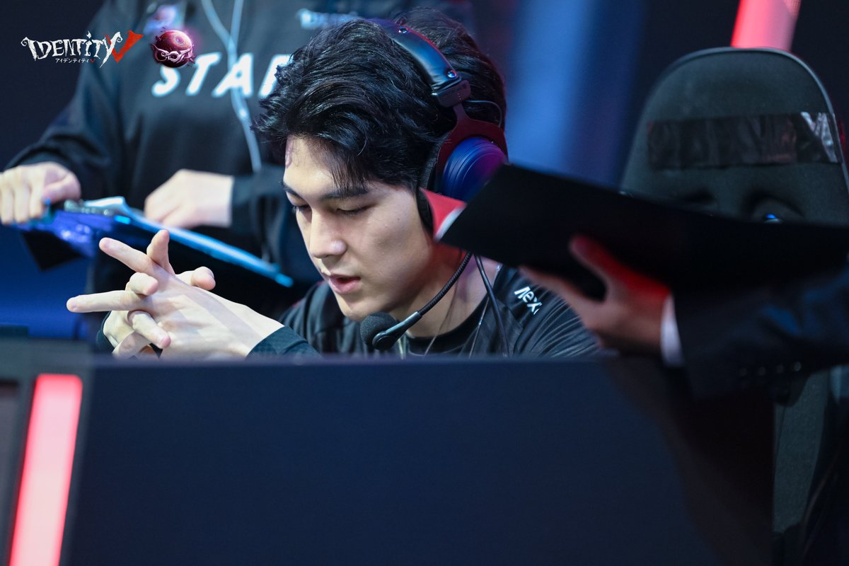 IdentityVChamp's tweet photo. #COAVIワールド決勝
〜現場写真〜

SZ📷

OM vs RD  Live Now↓
https://t.co/vguexlVHX8

#IdentityV #第五人格
#第五人格COA https://t.co/nz9qBwgz0m