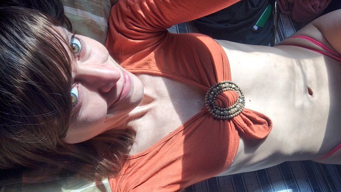 Buon fine settimana #venerdi #ViernesDeRiesgo 🔥💋  https://t.co/r6oTc4tbKE https://t.co/p0LXgBsJJ9<a href="/tag/venerdi"class="tags">#venerdi</a><a href="/tag/viernesderiesgo"class="tags">#ViernesDeRiesgo</a>