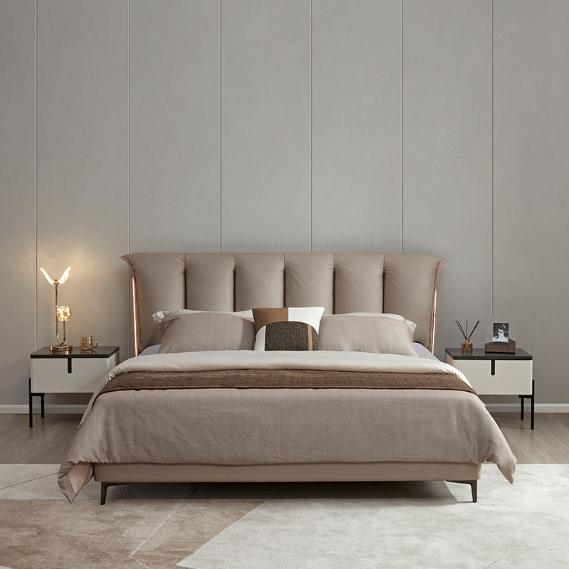 QuanuOfficial's tweet photo. Modern luxury style upholstery double bed 
#modernluxury #doublebed #kingsizebed https://t.co/Qtcl5CJSps