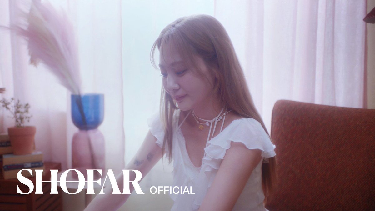 Bol4Colombia's tweet photo. ❁사랑.zip❁
14/04/2023
•••

Ya está disponible en el canal de Youtube de Shofar el teaser de Chase Love Hard (Feat. Hwang Minhyun)
•••
#볼빨간사춘기 #BOL4 #BOL4_Seoul 
#Love_story #Seoul #아름다운_건 #In_the_mirror #별 https://t.co/un2iXYPpxf