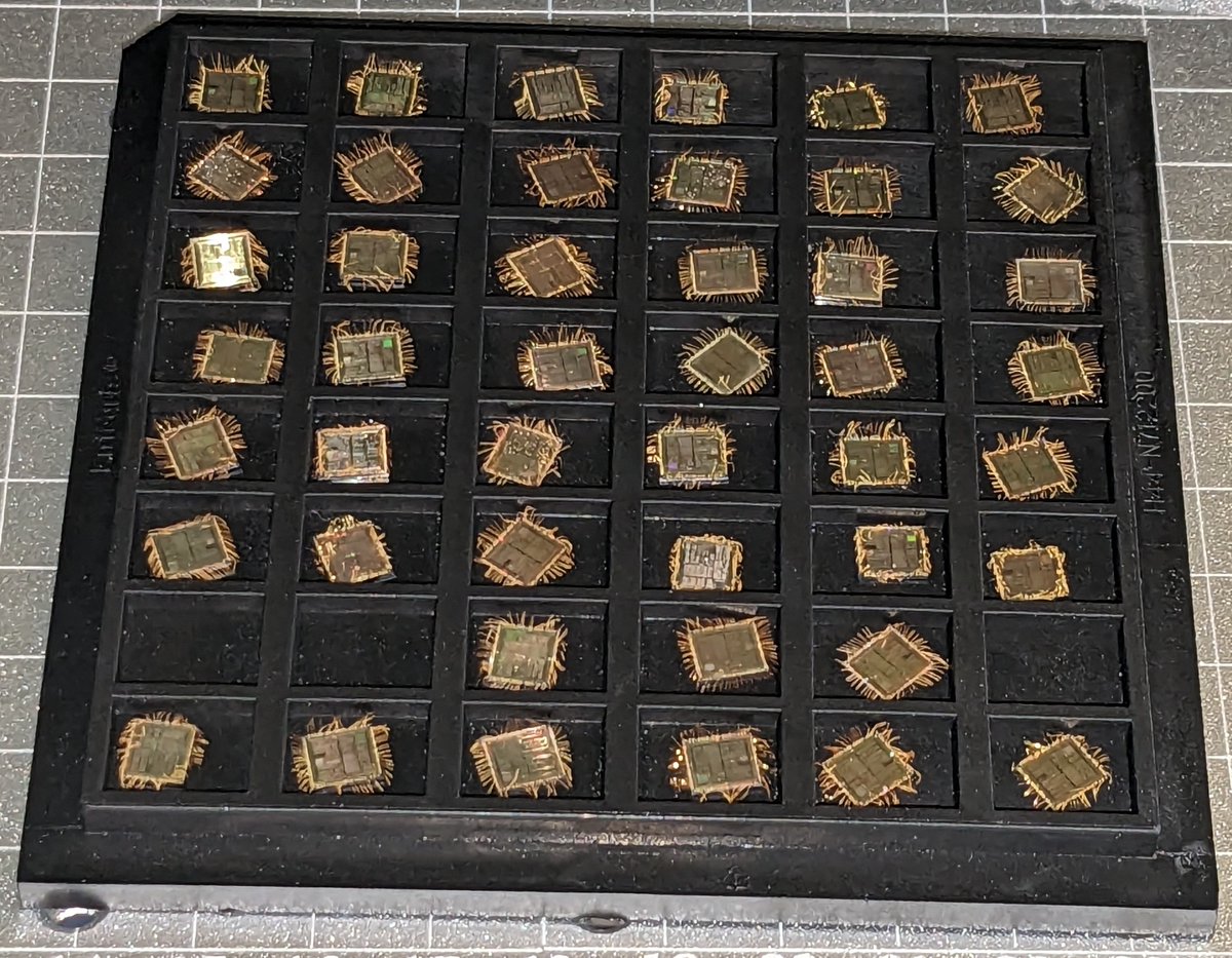 johndmcmaster's tweet photo. Chip repackaging project "Second Production" (scaling up) debrief. Earlier I posted some preliminary ideas of how to quickly and gently decap a large number of chips. What did I settle on? https://t.co/YrYkklENK8