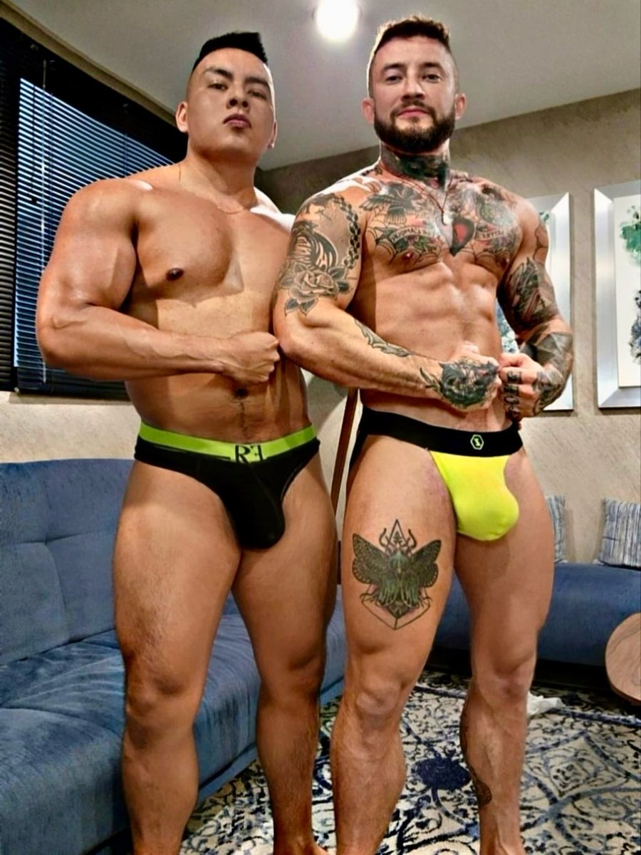 ElMorenoALEX1's tweet photo. Da RT🔄 si quieres que suba video de como comenzó todo con el rico @LAWRENCELOADEDX en su visita a México 🥵🥵q delicia de culo😋🍑

🔥‼️Suscribete hoy por $4 dlls‼️🔥
https://t.co/wiUkDUaSCm
Info Canal de Telegram X DM

@EncuentroGayMty https://t.co/5u6BoeQ7Gl