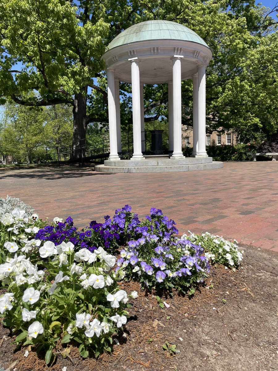 rbryanbell's tweet photo. Although sad to miss @AACR, am thrilled to be @UNC & my alma mater @UNC_SOM for the 10th Annual #AACMFS meeting, led by current President, my mentor, friend & surgical hero, Dr. Tim Turvey. 14 years ago, we laid the foundations for a new surgical society: https://t.co/SMcVyjyuiD https://t.co/9Vldi4EDqs