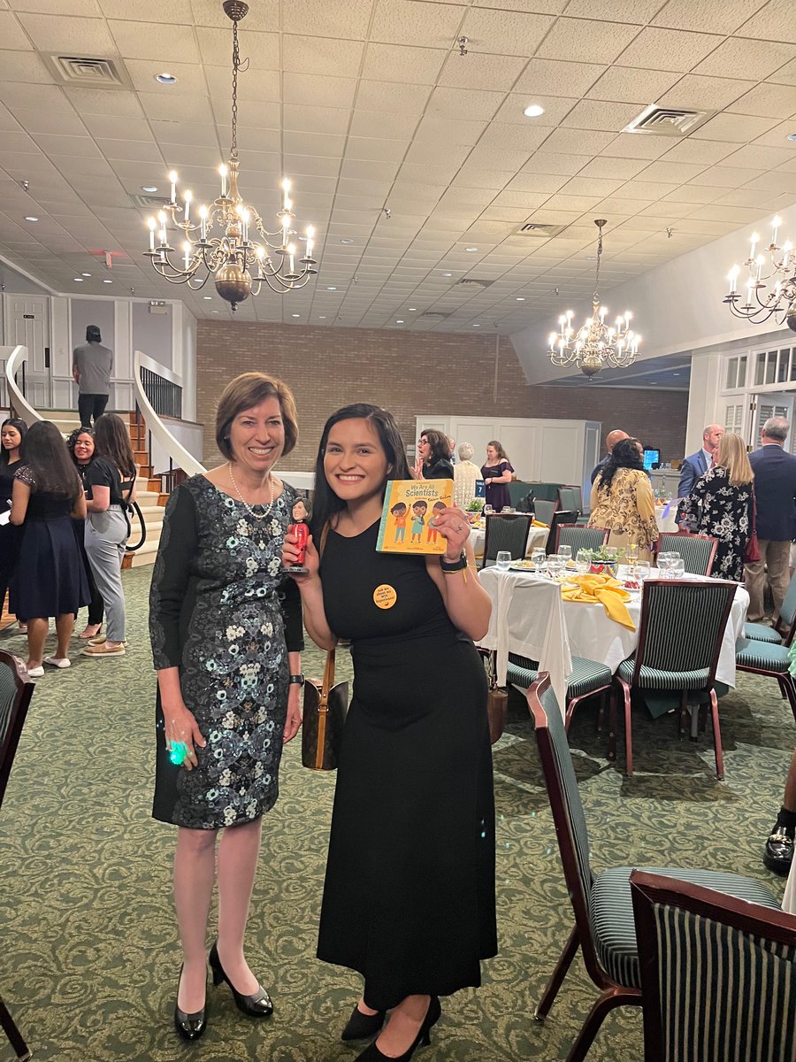 marissamm6's tweet photo. I met the one and only, astronaut Ellen Ochoa. I had the pleasure of interviewing my childhood hero for the Women in Neuroscience Opportunity Event. Thank you @helloNeuroWomen for all the opportunities you continue to provide women!❤️ https://t.co/6hSpu416OA