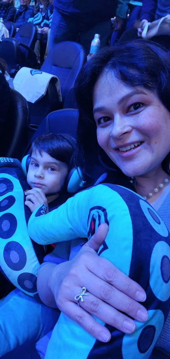 Ice In Her Veins Dames
...said nobody, ever ,when referring to me
#ReleaseTheKraken #Kraken