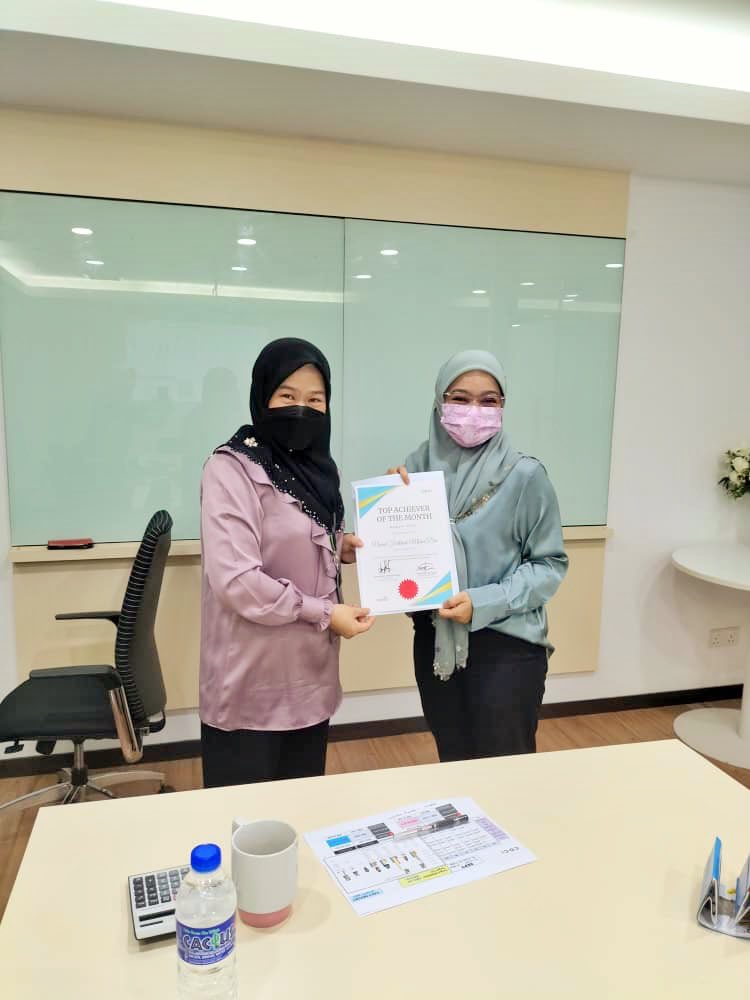 Ahhmohddin's tweet image. Throwback - TOP ACHIEVER OF THE MONTH, AUGUST 2022 🥰⭐️

SPEED . ⭐️

#performancerecognition #procurementtransformation #procurementleaders #procurementmanagement #procurementjobs #procurementstrategy #topachiever #improvingqualityoflife #businessoperations