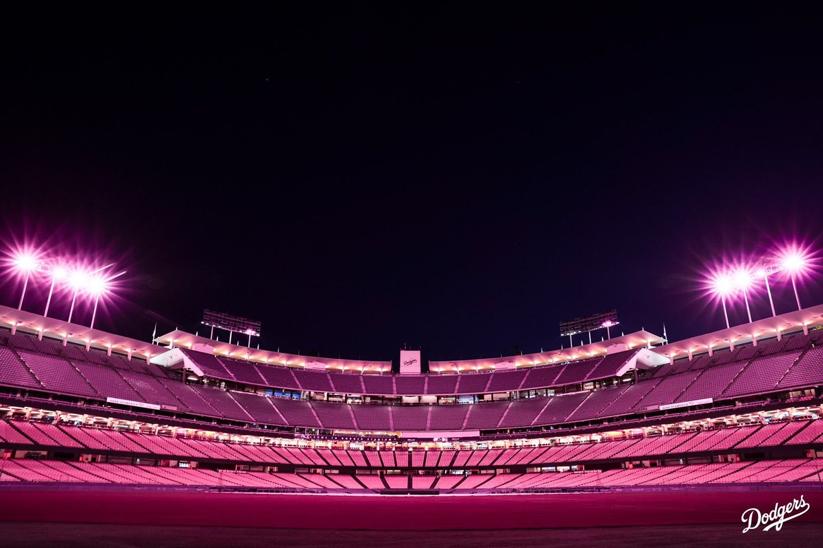 BLACKPINKCNTRAL's tweet photo. .@BLACKPINK BORN PINK WORLDTOUR ENCORE NORTH AMERICA:

MetLife Stadium (East Rutherford, New Jersey) 
Capacity: 82,500

Allegiant Stadium (Las Vegas, Nevada)
Capacity: 65,000

Dodgers Stadium (Los Angeles, California)
Capacity: 56,000

Oracle Park (San Francisco, California)
Capacity: 42,300

#BLACKPINK_BORNPINK   #BLACKPINK_WORLDTOUR   #BORNPINK #BLACKPINK