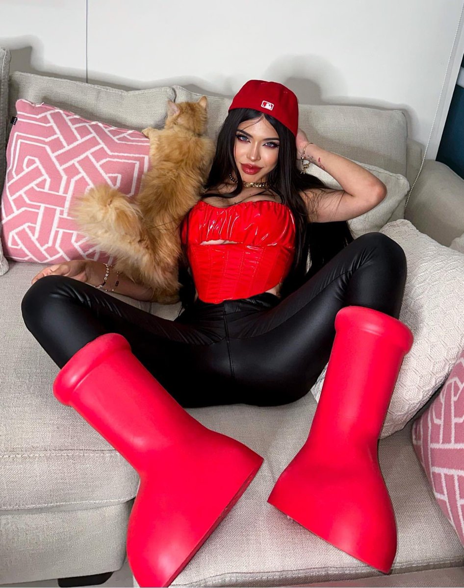 tu bratz favorita on Twitter: "Botas funables 😗💋💅🏻