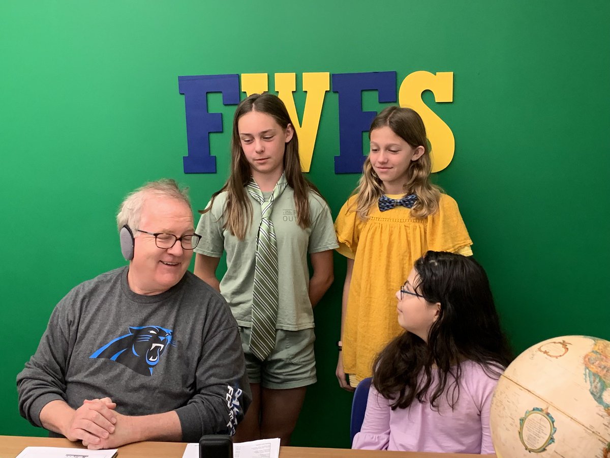 FWESIBPYP's tweet photo. Our school community appreciates Mr. Beamish during assistant principal appreciation week! He helps students, teachers and families tirelessly and always seeks to make the world a better place!🌍 Thanks Mr. “B”! https://t.co/wefBQImh3l