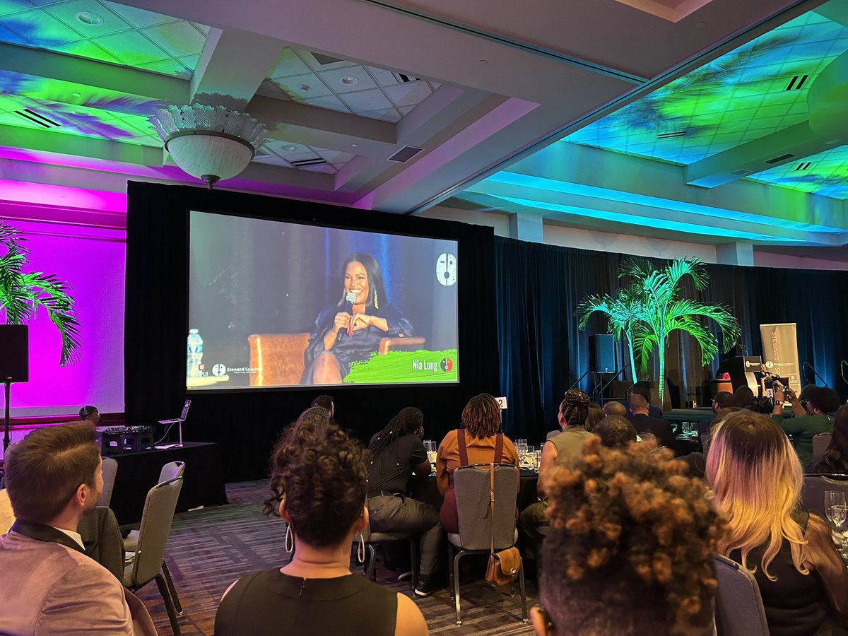 Great time tonight with my <a href="/OneAmerica/">OneAmericaFinancial</a> colleagues, <a href="/stewardspeakers/">Steward Speakers</a> and <a href="/NiaLong/">Nia Long</a> ! #SS2023ANNUALGALA #morethanjusttalk
