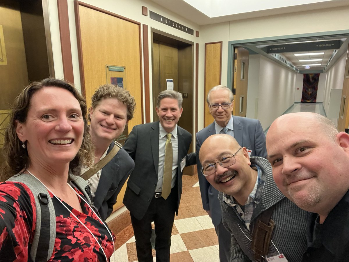 melissa_skala's tweet photo. Great first day @CLIMB_UIUC @BeckmanInst https://t.co/R6r5MGfWsk