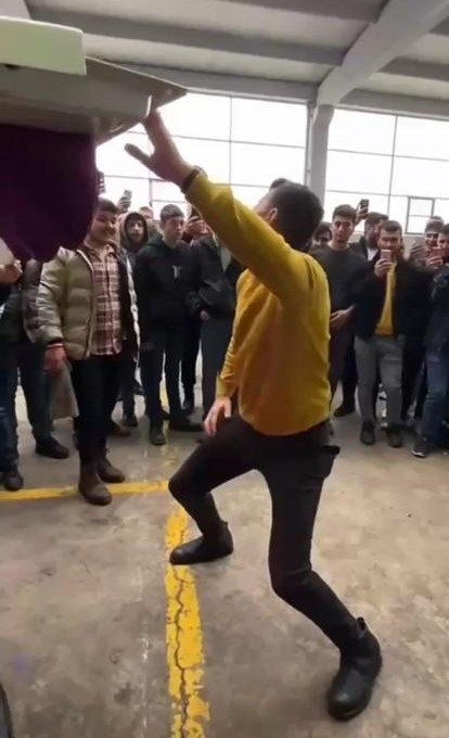 1stanbultimes's tweet photo. Memleket Partisi Zonguldak 5. sıra milletvekili adayı Cem Saygı, adaylıktan çekildi. https://t.co/Ql1nsfQ0fF