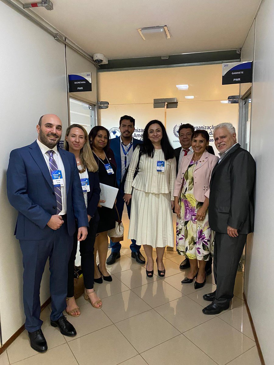 TerezaKasaeva's tweet photo. #OneWHO in action in Brazil - uniting forces to #EndTB. Great collaboration and dicussions with Dr @Socorro_Gross WR, @WHO Brazil and regional colleagues from @pahowho on addressing the underlying TB determinants of poverty, undernutrition & other vulnerabilities. #ProudToBeWHO https://t.co/VKZc2LLsHo