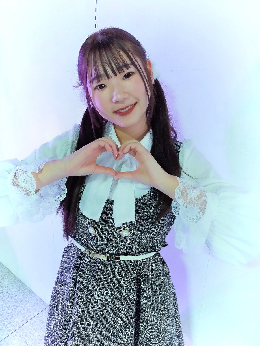 fuzi_ookami's tweet photo. 天気が良く☀さわやかな
ROJITAに最適な季節になったね
日本はwww

素敵な服は可愛いだけじゃなく
テンションあげ〜だし
心もウキウキするし
マウントとれるしw
なにより
着てると自分に自信がつくよね
それ大切👍
自信ある子は輝いて見える✨

#可愛りり
#RONPAGREEN
#RONPA_GREEN 
スマホ撮影 https://t.co/RnuvC3Hck0