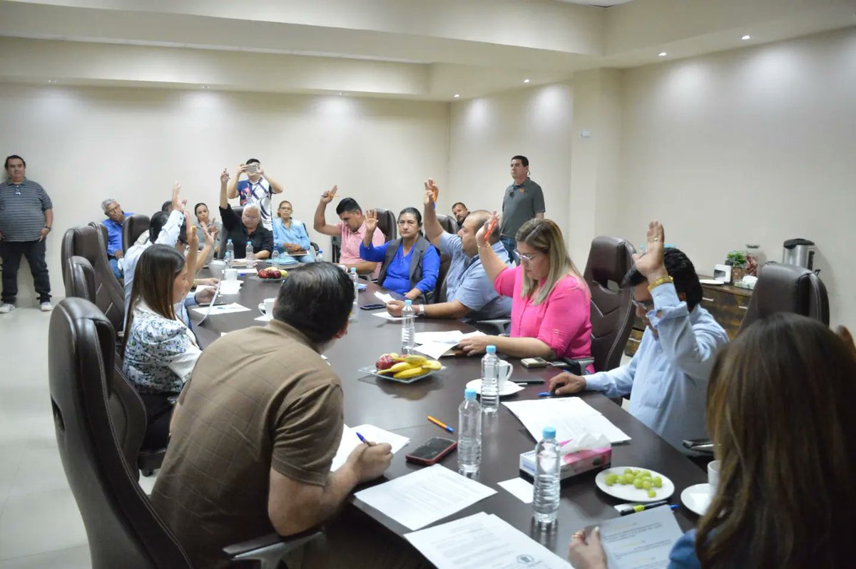 DMocorito's tweet photo. En #Mocorito sí habrá cabildos abiertos: María Elizalde 
#Sinaloa #GobiernoMunicipal #TransformandoContigo https://t.co/dBy6vxLWxr