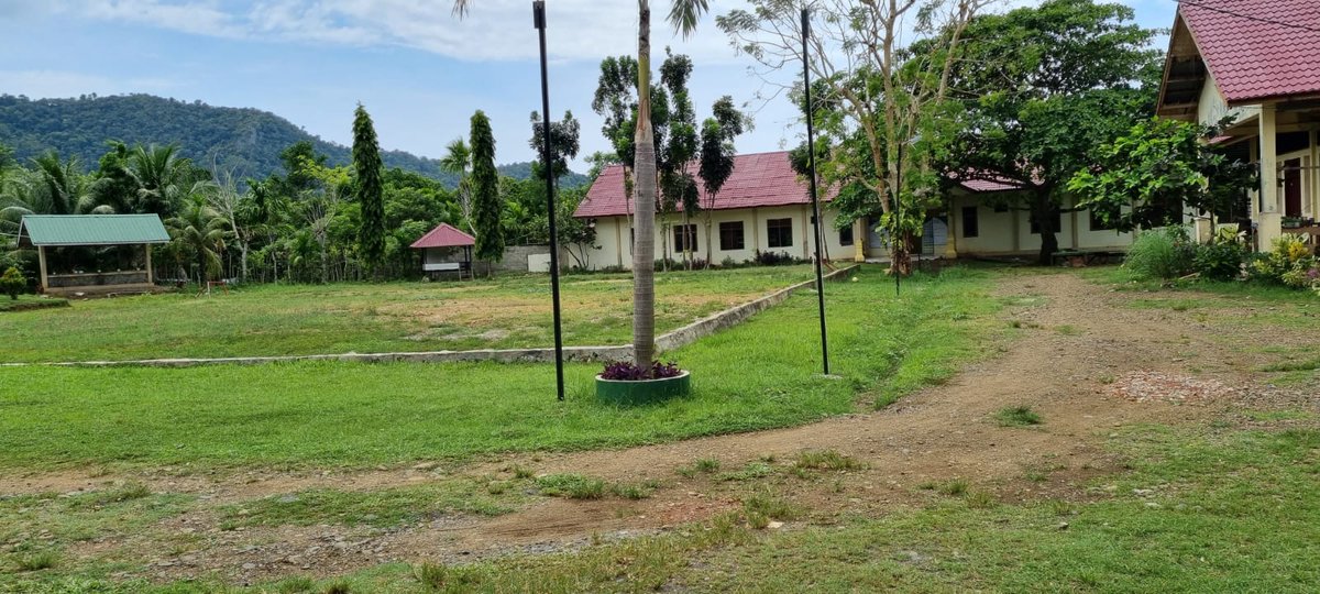 123Kaban's tweet photo. Jum'ah mubarak bwt smuanya!

PATUNGAN PAVING BLOK yuk!
Dari lapangn ini akan lahir pjuang2 kbaikn yg kuat fisiknya, tangguh mentalnya, cukup ilmunya, mena'jubkan imannya, insyaAllah!

Bener nggak mo ambil bagian nih😉???

Yg mo disini ya:
BSI An. Yatim Lovers
7188903497 https://t.co/S31Ky54GDO