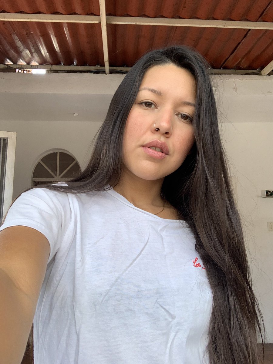Betzavc_'s tweet photo. *cita este tuit con una foto sin filtros* https://t.co/nATUFwU9uy