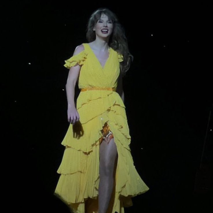 TSwiftLA's tweet image. Speak Now 2010 // Eras Tour 2023 
#TSTheErasTour