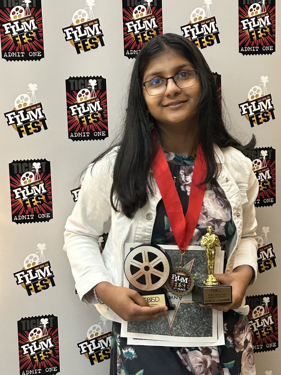 FnuNeha's tweet photo. #fbisd #fbisdfilmfest #filmfest #mye #mgms Proud of both of you my little butterflies❤️❤️❤️❤️❤️ my blessings https://t.co/38ArzOUdCO