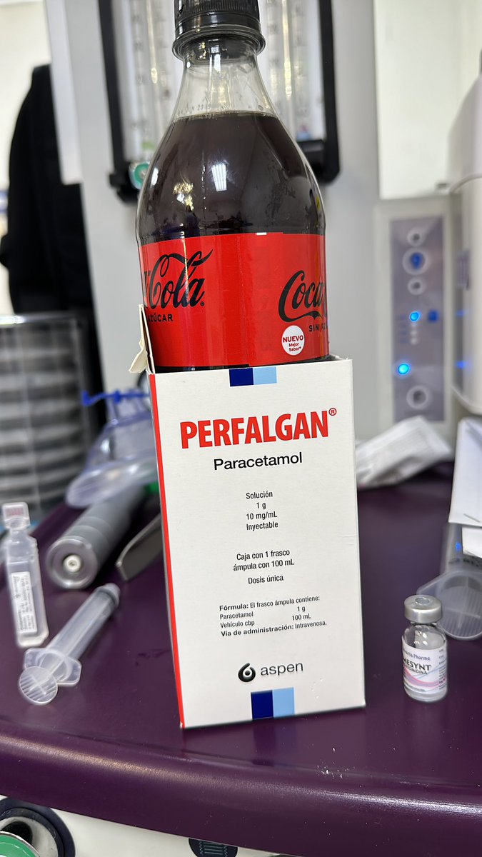 FernandezRockdo's tweet photo. Cubiertas para soda. Por si la supervisión o @marthadebayle visitan tu quirófano en el aguilita. #serIMSS https://t.co/YgarPeayf9
