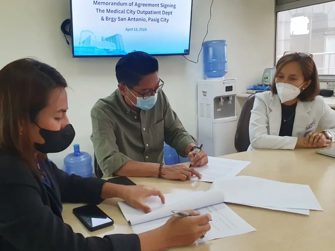 bsapasig's tweet photo. LOOK: Kap. Thomas Raymond Lising and Committee on Health and Nutrition Kgd. Rachel Marie Rustia-Olarte represented @bsapasig β
during the MoA Signing with @TheMedicalCity Institute of Pediatrics. πποΈ
#BSAxTMC #BSACollabs #TuloyAngSerbisyoBSA https://t.co/NDFKAayazP