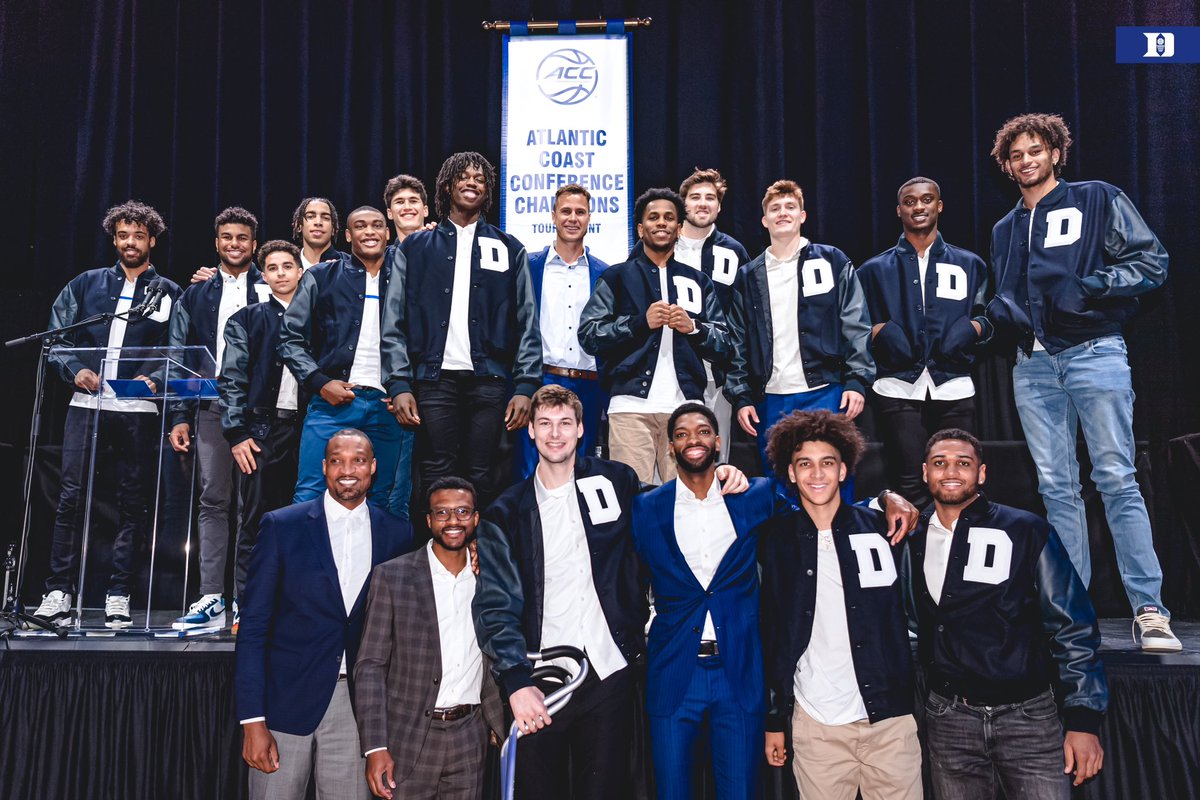 DukeMBB's tweet photo. One more time for the 2023 ACC champs‼️ 👊🫡👏💙 https://t.co/gbierySIvF