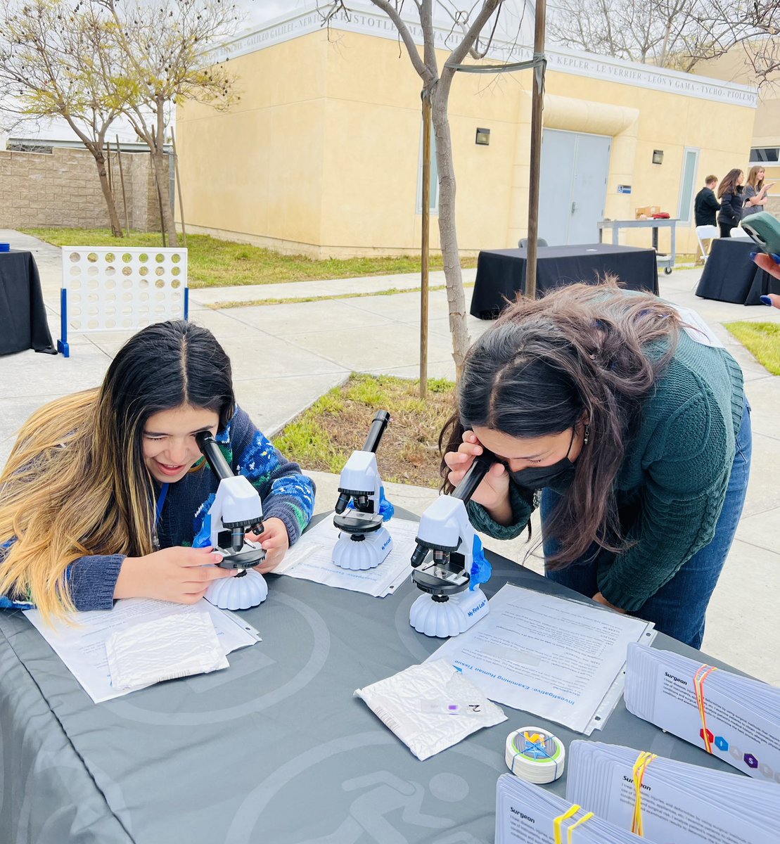 CV_HealthSt's tweet photo. Earlier tonight we joined our friends @EEFKids STEAM Fair to introduce @thinkchulavista community members to the Health Station and share about how we introduce @CVESDNews students to careers in the health sciences and beyond. #HStLearns https://t.co/siTT9ymTma