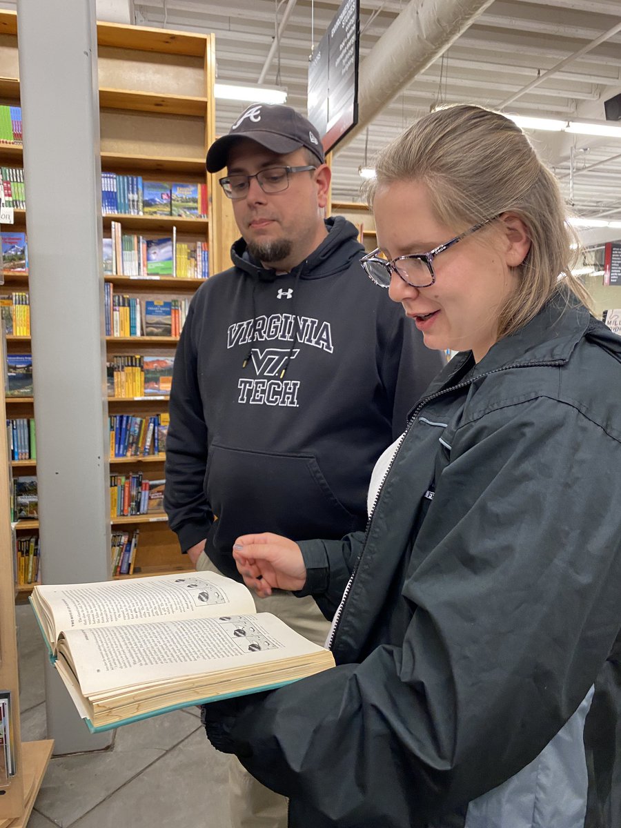 SingerMcCombs's tweet image. Nerd alert. #fmcs