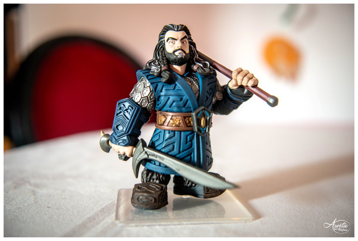 metoisaurelie's tweet photo. The King of the Kings, the One and Only, the greatest king of the #dwarves : here is the majestic #Thorin Oakenshield. He's now at home, coming from @WetaWorkshop 💘🤩💛
Thank you @fryar27 for this amazing gift 😻
Gonna work ^^
#TheHobbit #LOTR #Middleearth #MiniEpics #WETA https://t.co/HgHO4qT25p