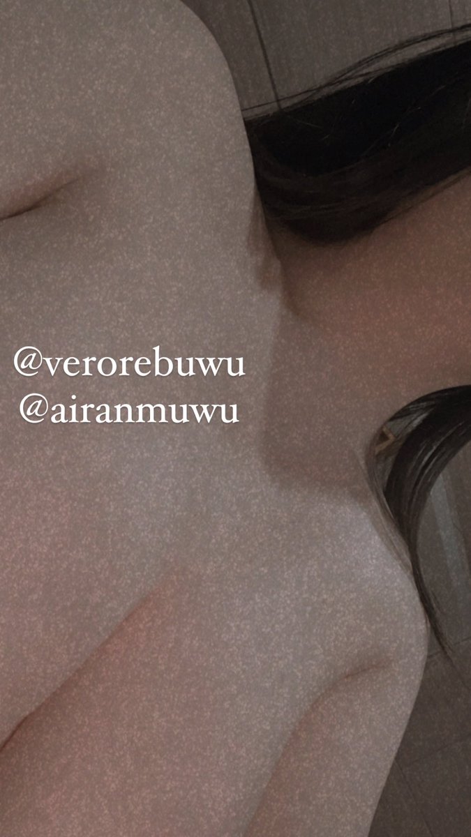 airanmuwu's tweet photo. Hola, me muerden y besan el cuello? https://t.co/DfBfN8nuUx