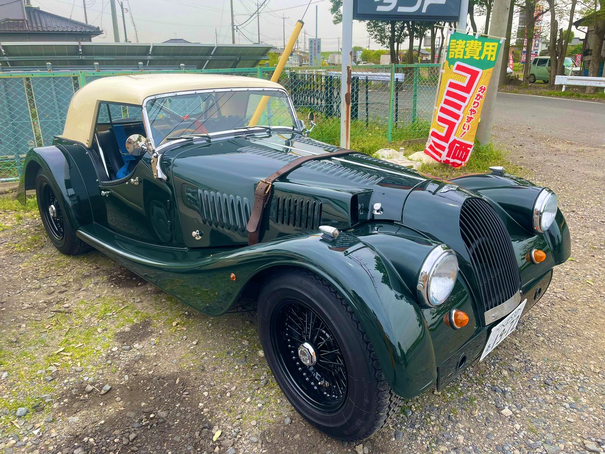 carferafu's tweet photo. 素敵なお客様のご来店♪♪
いやあ、もう70年代の車って本当に可愛い!!!!!
#MORGAN
#MORGAN44
#1972年
#クラシックカー https://t.co/cv7fugxR11