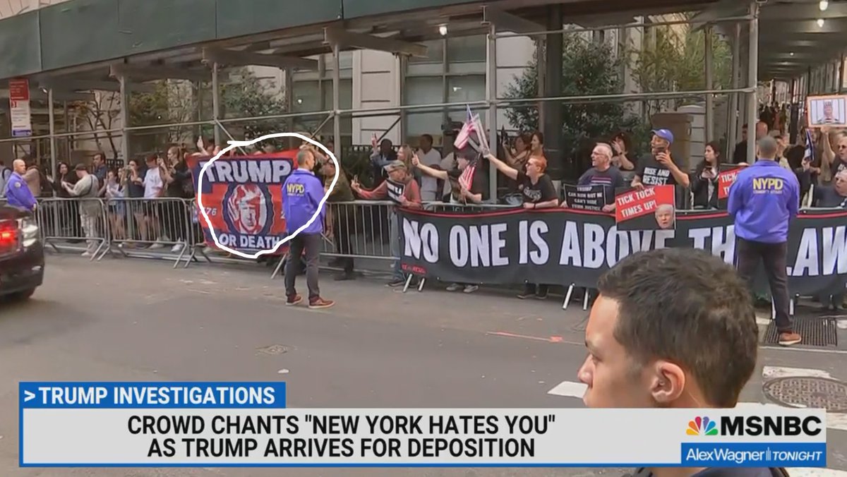 Kamatsu on Twitter "Trumps 4 Supporters were waiting for him while