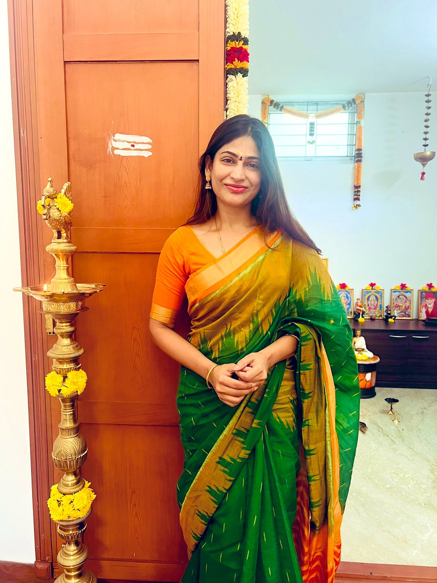 இனிய தமிழ் புத்தாண்டு நல்வாழ்த்துக்கள்