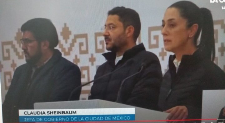 M2Manriquez's tweet photo. Pues es una mafia dentro del @PJCDMX y la @CEAVI_CDMX dónde extorsionan a las víctimas. @FiscaliaCDMX atención!!!!!
#CEAVI #AsesoresJuridicos #Justicia #Corrupcion https://t.co/itrP2AKn8j