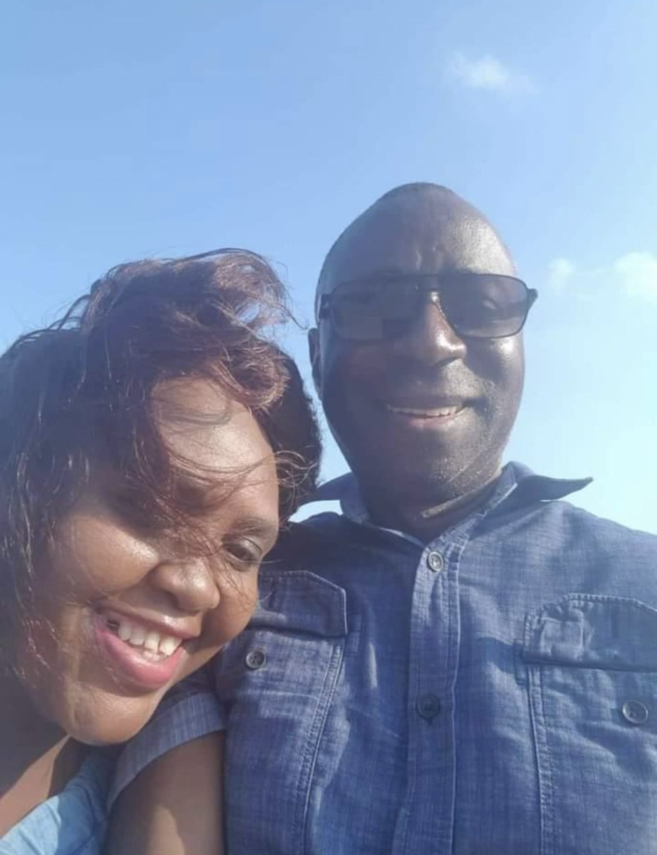 niscfarms's tweet photo. 🚨 SCAMMER ALERT 

I been dreading doing this but I have to warn you guys so you don’t fall for it. This lady poses as a big Agri produce supplier under a company name Undalo Fresh Produce her name is Zandile Mthembu. Not even sure how I got to het but I was looking… https://t.co/BHfT8IJ8Zi