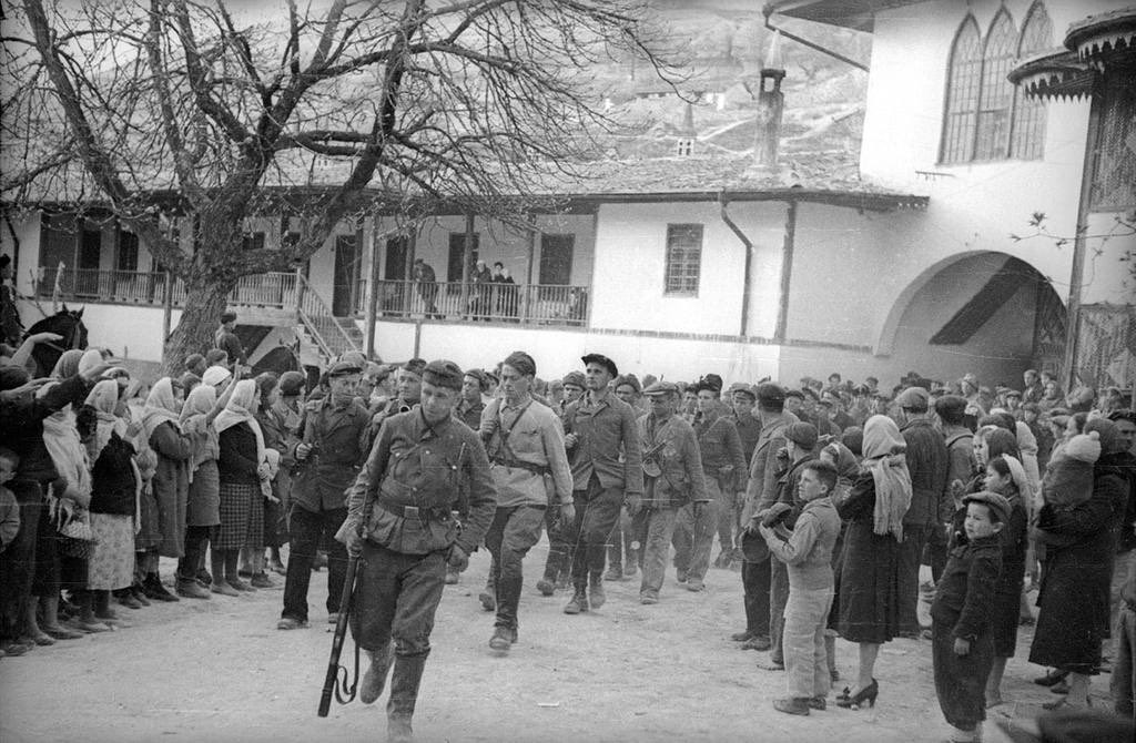 14 апреля 1944 года войсками 4-го Украинского фронта в ходе Крымской операции освобожден город Бахчисарай.